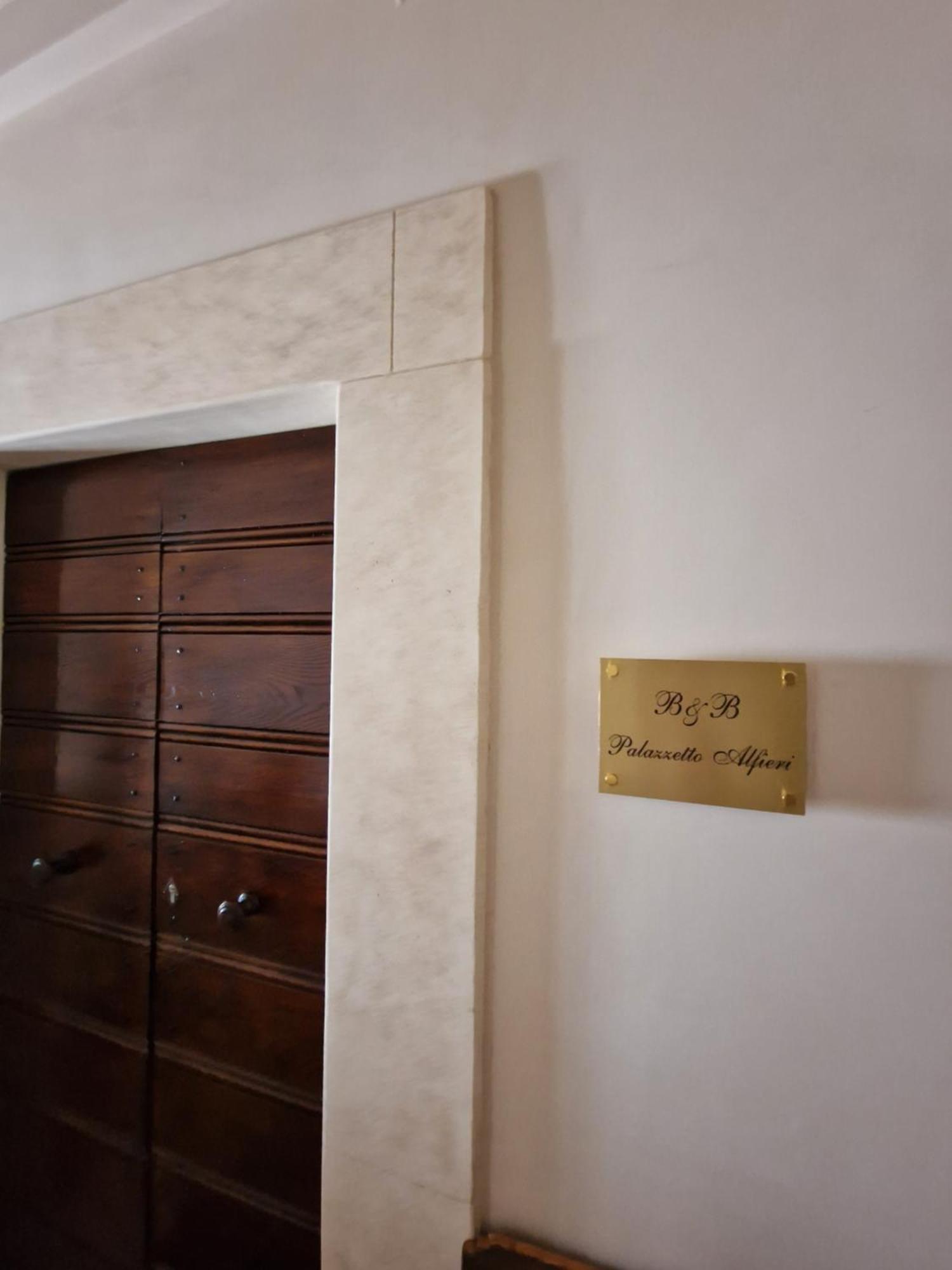B&B Palazzetto Alfieri L'Aquila Centro Storico Exterior foto